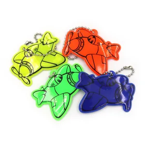 Reflective keychain "JO" /2822-202217/ "Airplane" 6*3.5cm, 4 colors (100)