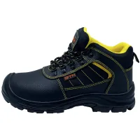 Work boots GTM with a metal toe, p.46 SM-079 (SM-079-46)